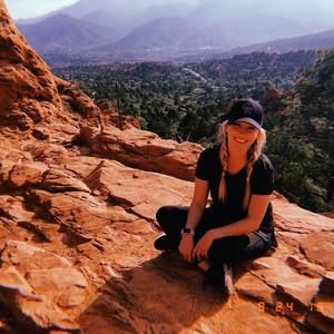 Meet your Posher, Rachel